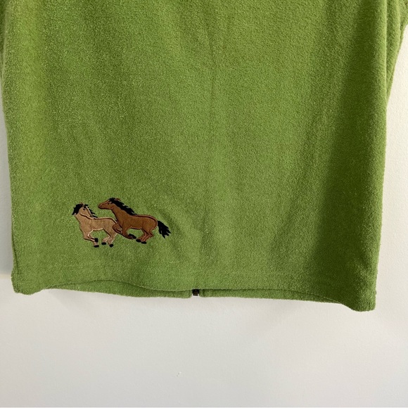 Vintage Fleece Vest with Horses - Picture 8 of 9